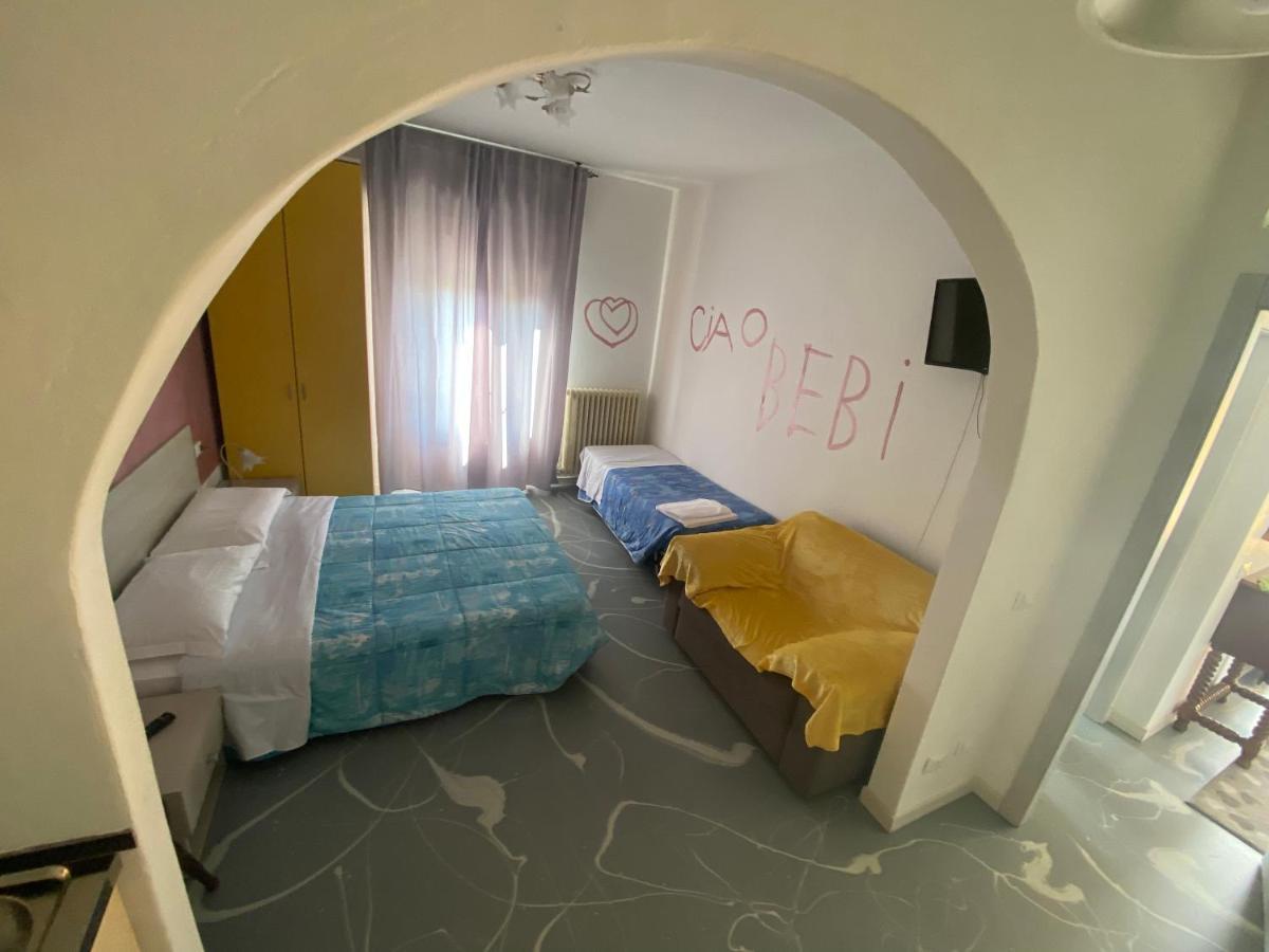 Macloud pub B&B Sarnico Exterior foto